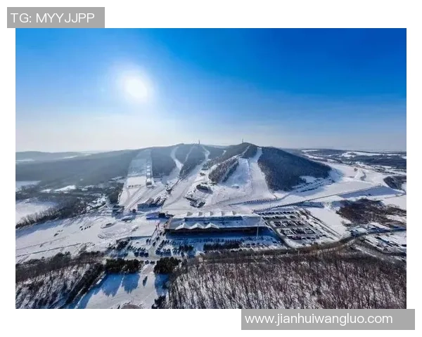 新华社 - 吉林滑雪场全面敞开新雪季